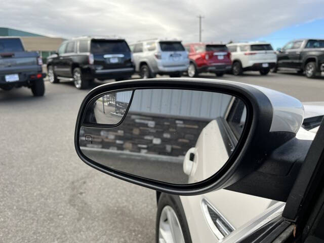 2019 Ford Taurus SEL