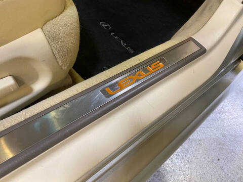 2005 Lexus SC 430