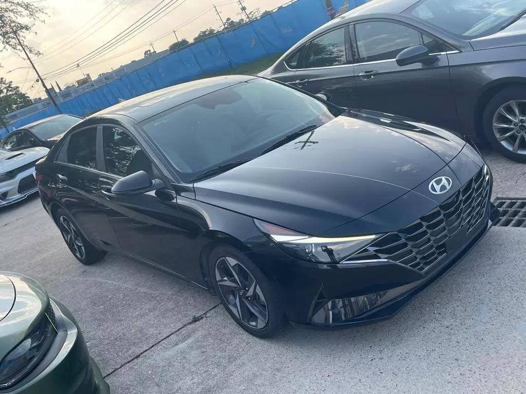 2021 Hyundai ELANTRA for sale at MOTOR VILLAGE LLC in Houston, TX