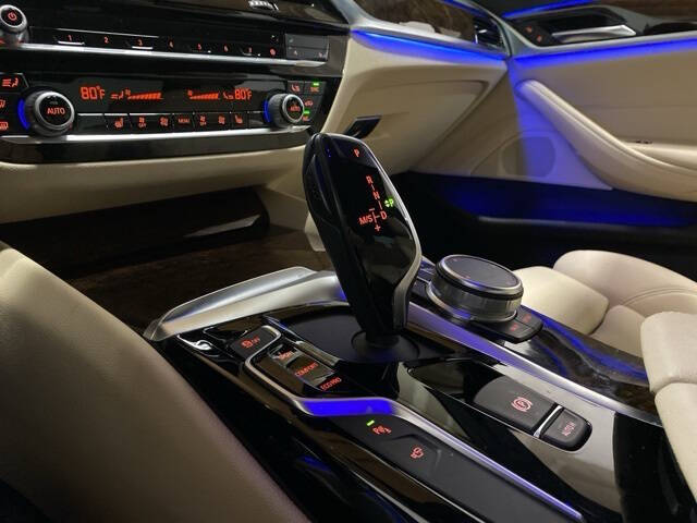 2020 BMW 5 Series 530i