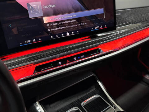 2023 BMW 7 Series 740i