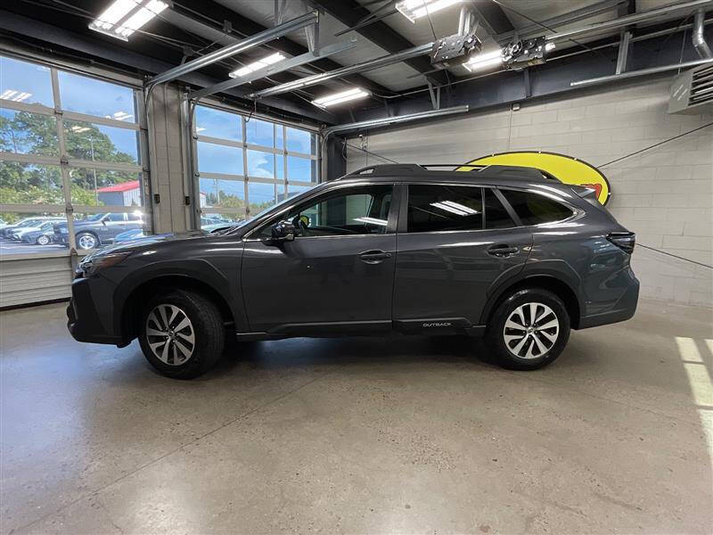 2023 Subaru Outback Premium