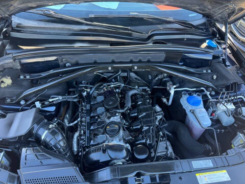 2011 Audi Q5 2.0T quattro Premium Plus