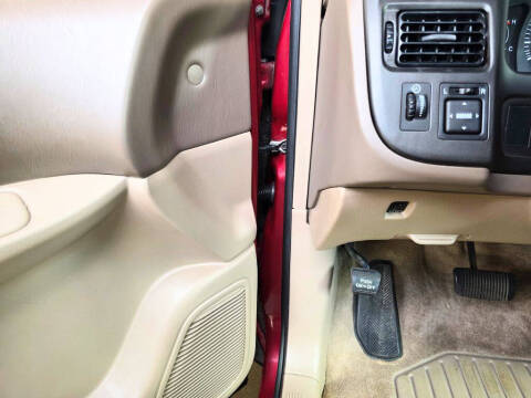 1999 Toyota Sienna LE