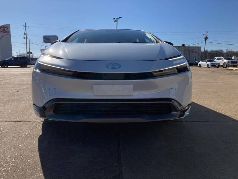 2024 Toyota Prius LE