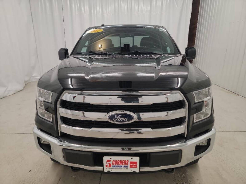 Used 2017 Ford F-150 Lariat with VIN 1FTEW1EP5HFC50889 for sale in Cedarburg, WI