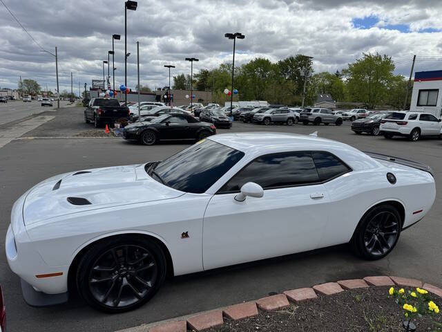 2023 Dodge Challenger