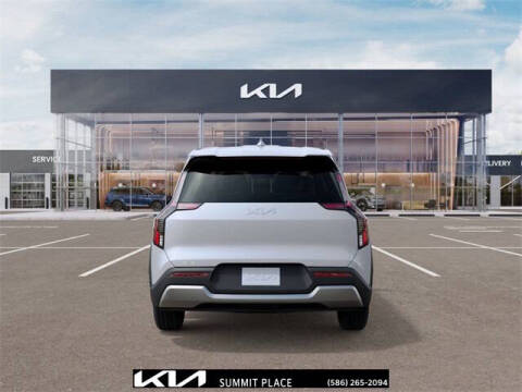 2026 Kia EV9 Light Long Range