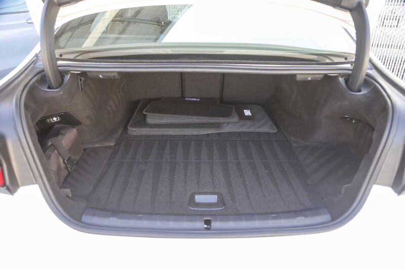 2023 BMW 5 Series 530e