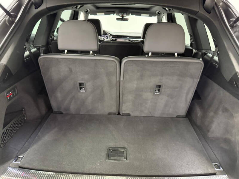 2021 Audi Q7 quattro Premium Plus 55 TFSI