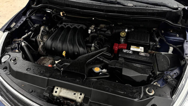 2012 Nissan Versa 1.8 S