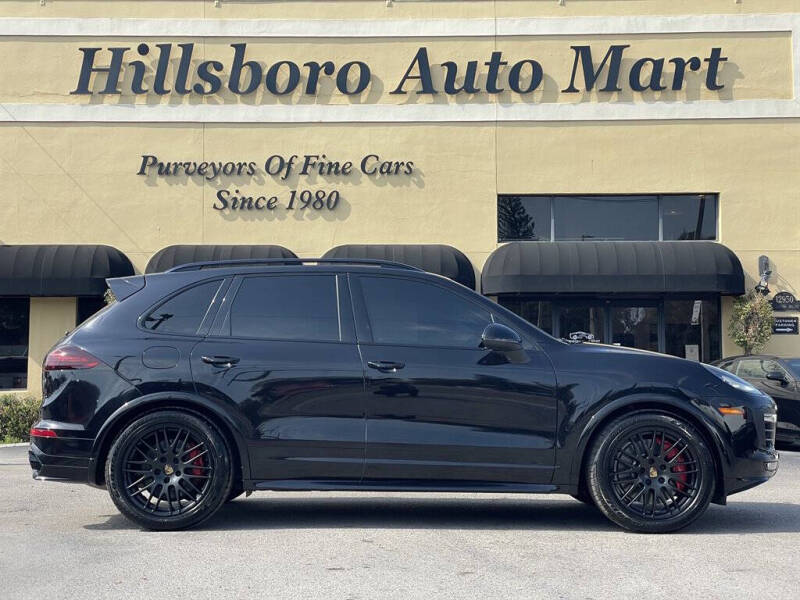 2016 Porsche Cayenne GTS