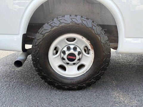 2016 GMC Savana 3500