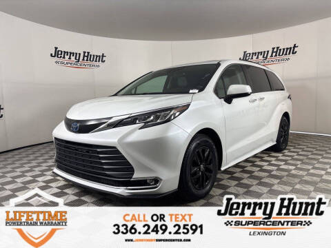 2022 Toyota Sienna for sale at Jerry Hunt Supercenter in Lexington NC