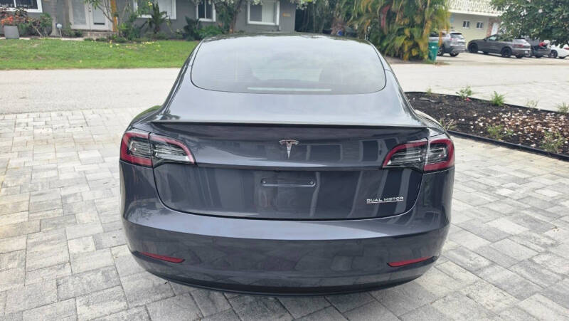 2022 Tesla Model 3 Performance