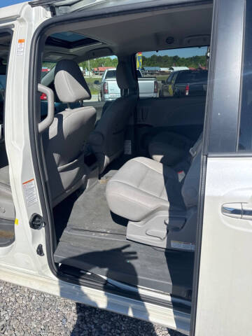 2016 Toyota Sienna