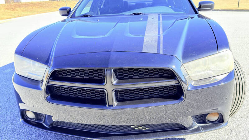 2012 Dodge Charger SXT