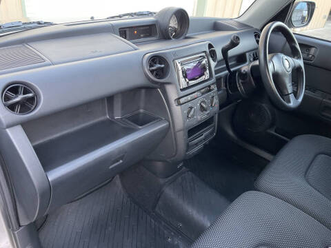 2000 Toyota BB
