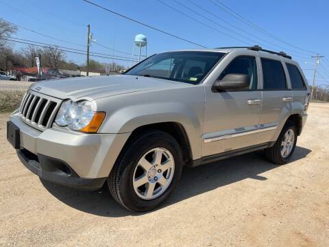 2010 Jeep Grand Cherokee for sale at Dave’s Auto Care & Sales LLC in Camdenton MO