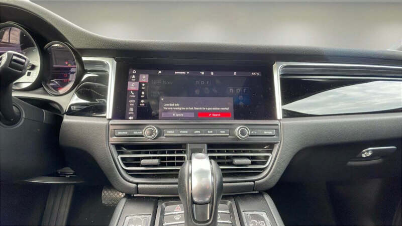 2021 Porsche Macan S