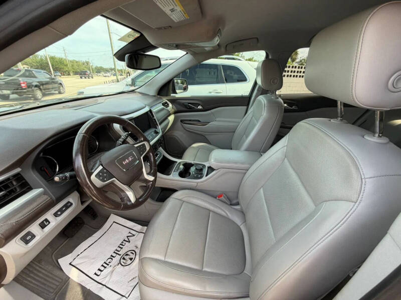 2020 GMC Acadia SLT
