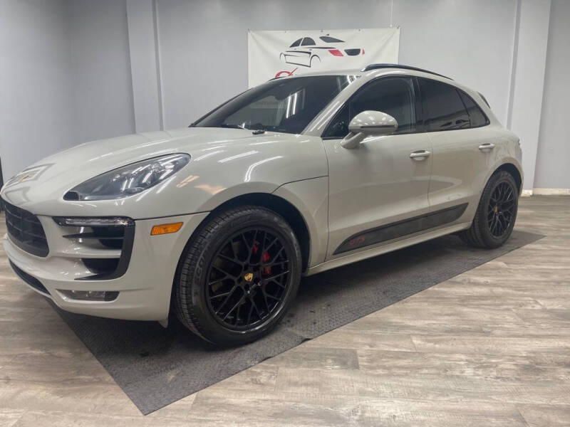 2017 Porsche Macan GTS