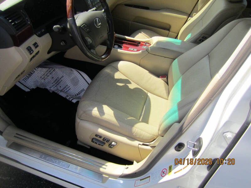 2007 Lexus LS 460
