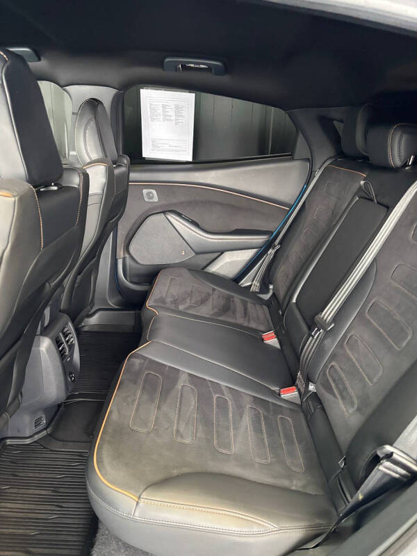 2021 Ford Mustang Mach-E GT