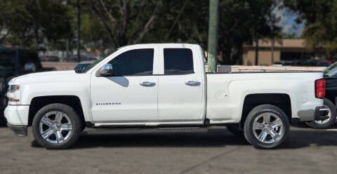 2017 Chevrolet Silverado 1500 Custom