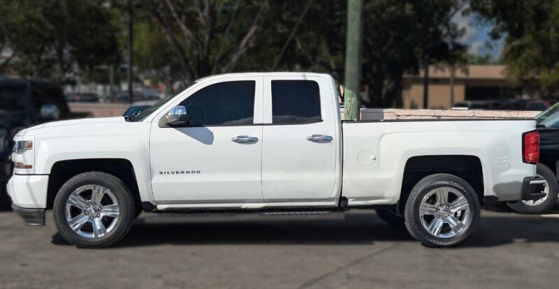 2017 Chevrolet Silverado 1500 Custom