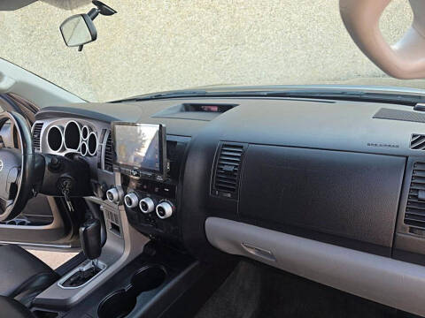 2012 Toyota Sequoia SR5