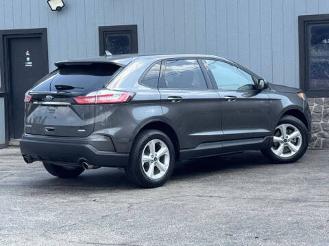 2020 Ford Edge SE