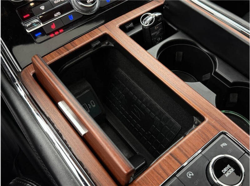 2020 Lincoln Navigator L Reserve