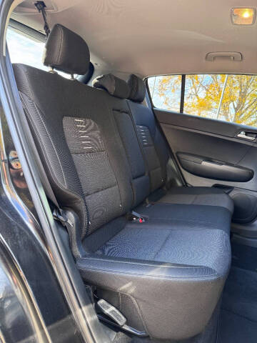 2022 Kia Sportage LX