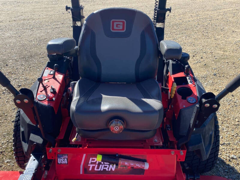 2017 Gravely Pro-Turn 272