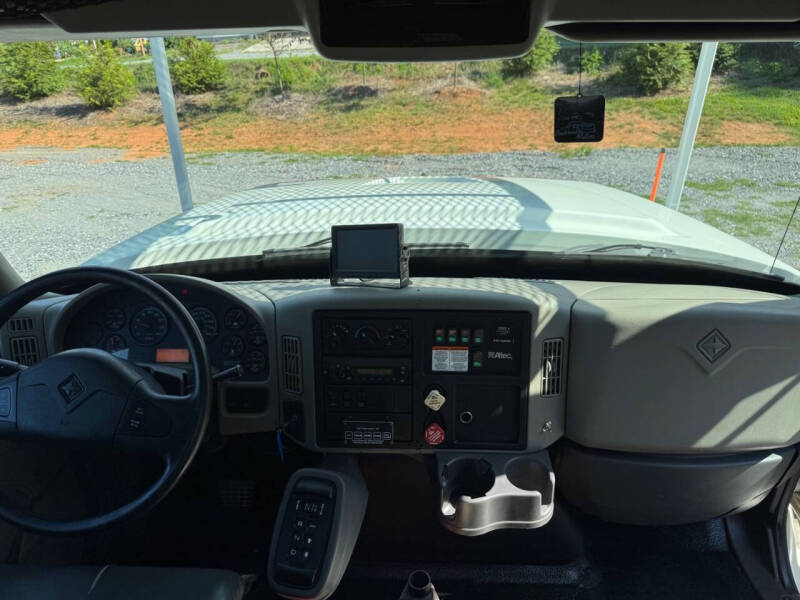 2012 International WorkStar 7300