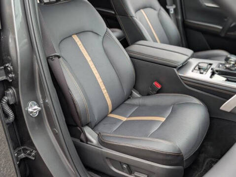 2025 Mazda CX-90 Plug-in Hybrid Premium Plus