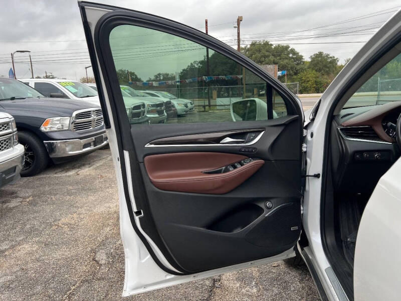 2018 Buick Enclave Avenir