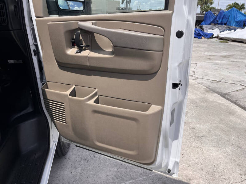 2015 Chevrolet Express 2500