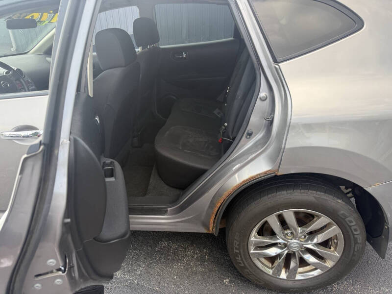 2010 Nissan Rogue S Krom