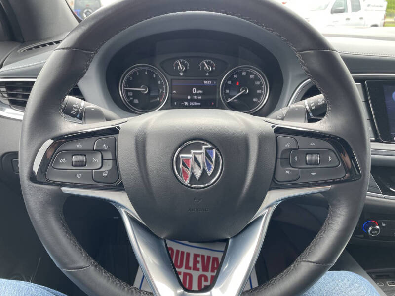 2023 Buick Enclave Essence