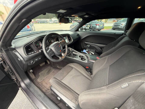 2017 Dodge Challenger SXT