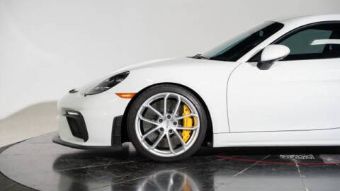 2020 Porsche 718 Cayman GT4