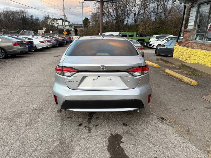 2021 Toyota Corolla LE