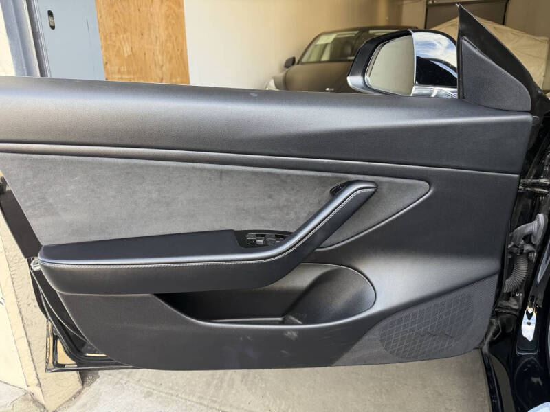 2018 Tesla Model 3 Performance