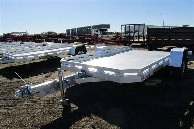 2025 Aluma 7712H-TILT