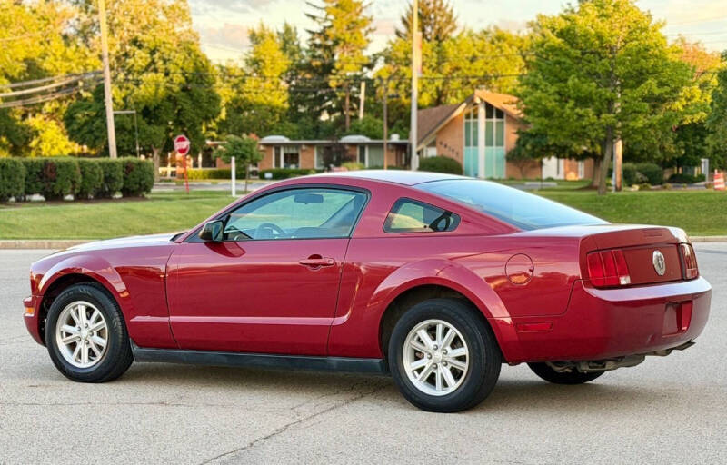2008 Ford Mustang V6 Deluxe
