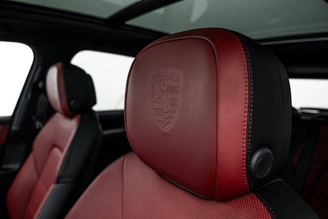 2026 Porsche Cayenne
