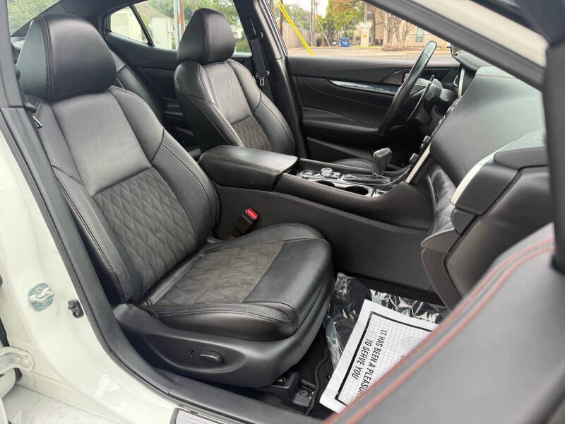 2023 Nissan Maxima 3.5 SR