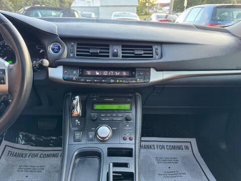2013 Lexus CT 200h